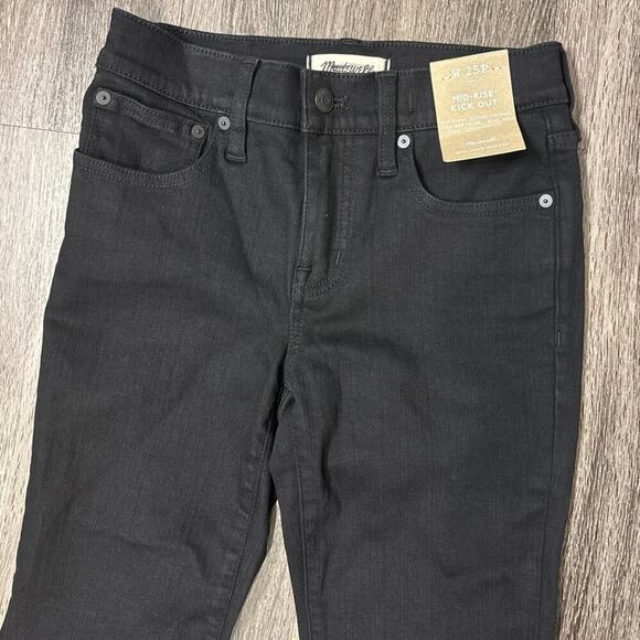 NWT Madewell Petite Kick Out Crop Jeans In Black Size 25P - Picture 6 of 10